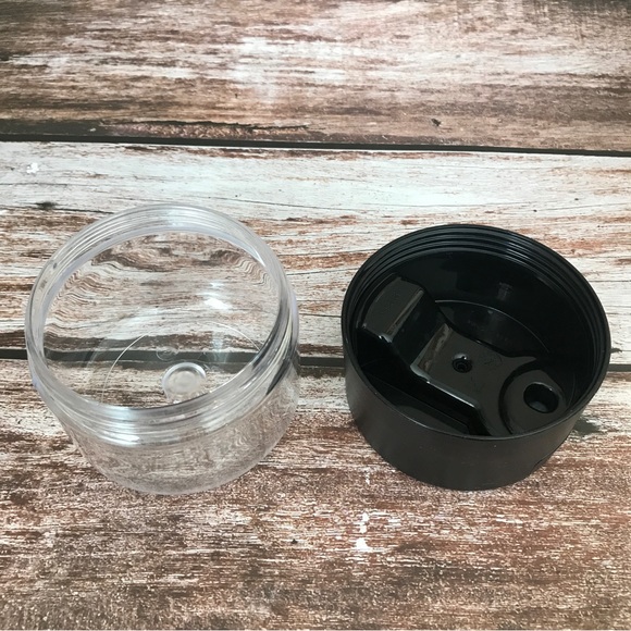 Tupperware Jello Mold Set, Measure Cups, water bottle containers - Picture 9 of 16